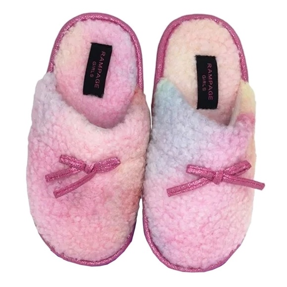 🌸 RAMPAGE Barbiecore Girls Slippers Fuchsia Multi Faux Fur Sherpa Slip On NIP - Picture 2 of 5